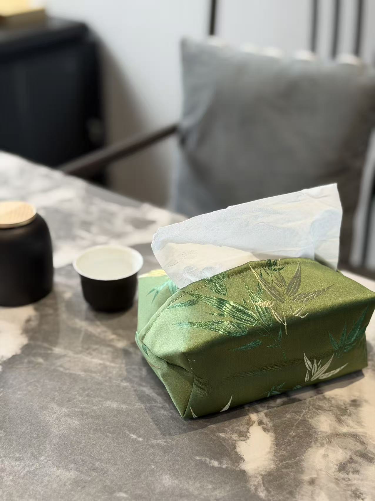 Bamboo Embroidered Jacquard Tissue Box Cover