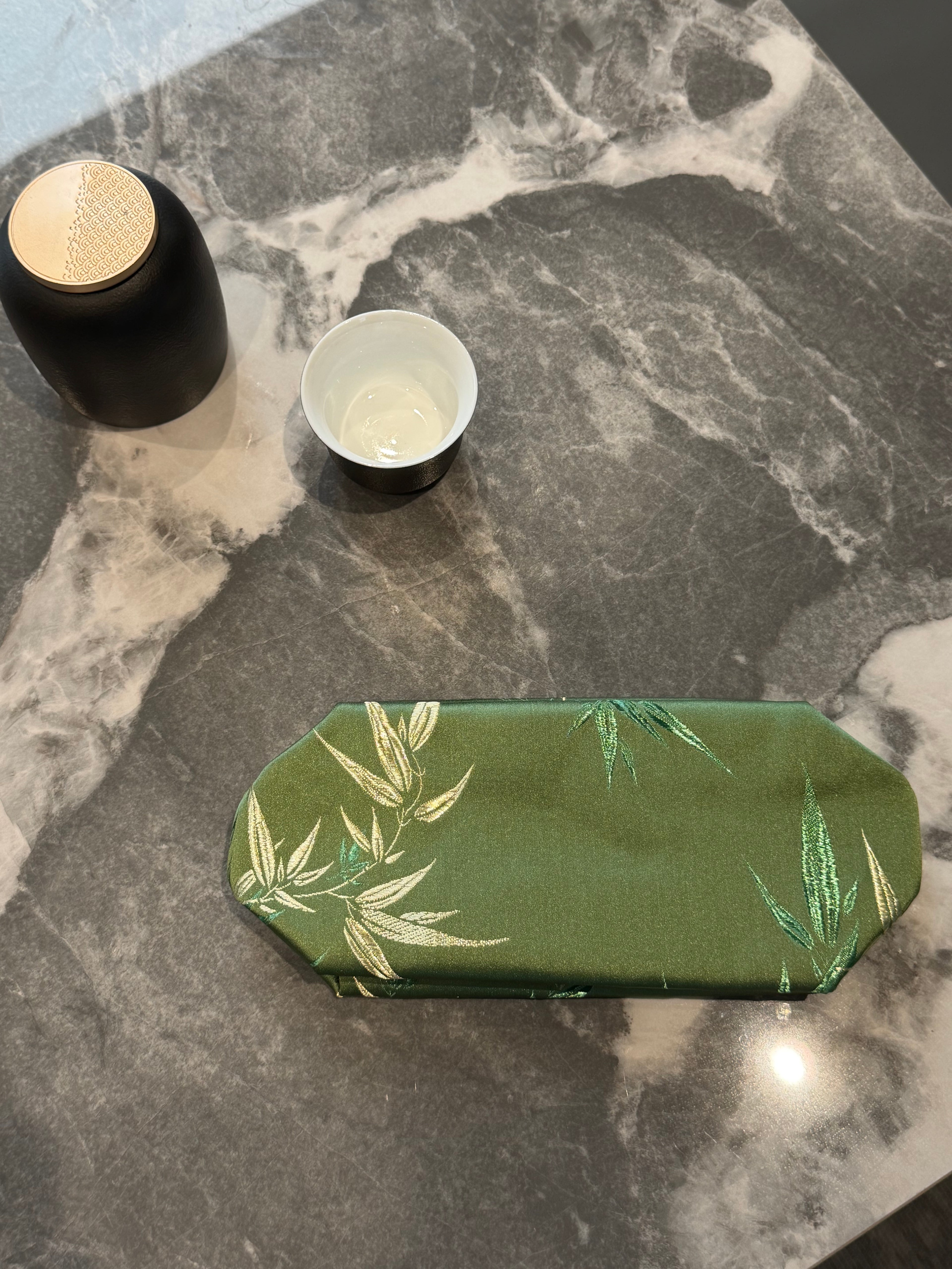 Bamboo Embroidered Jacquard Tissue Box Cover