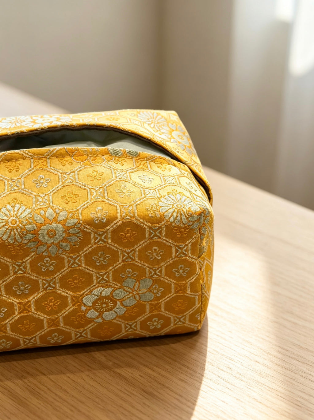 Embroidered Textile Desktop Tissue Holder Cover