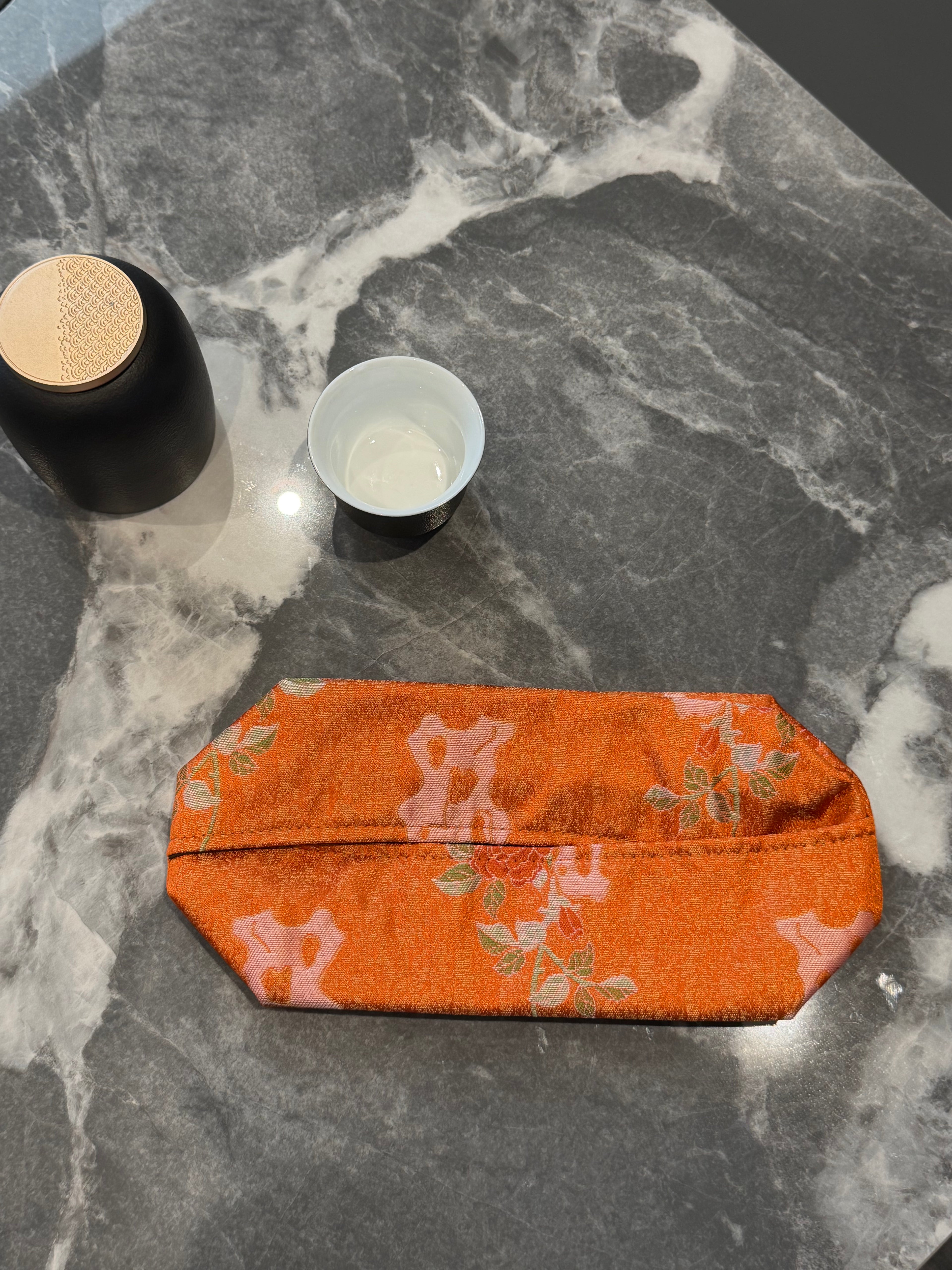 Lan Qing Ya Xiang Embroidered Tissue Box Cover