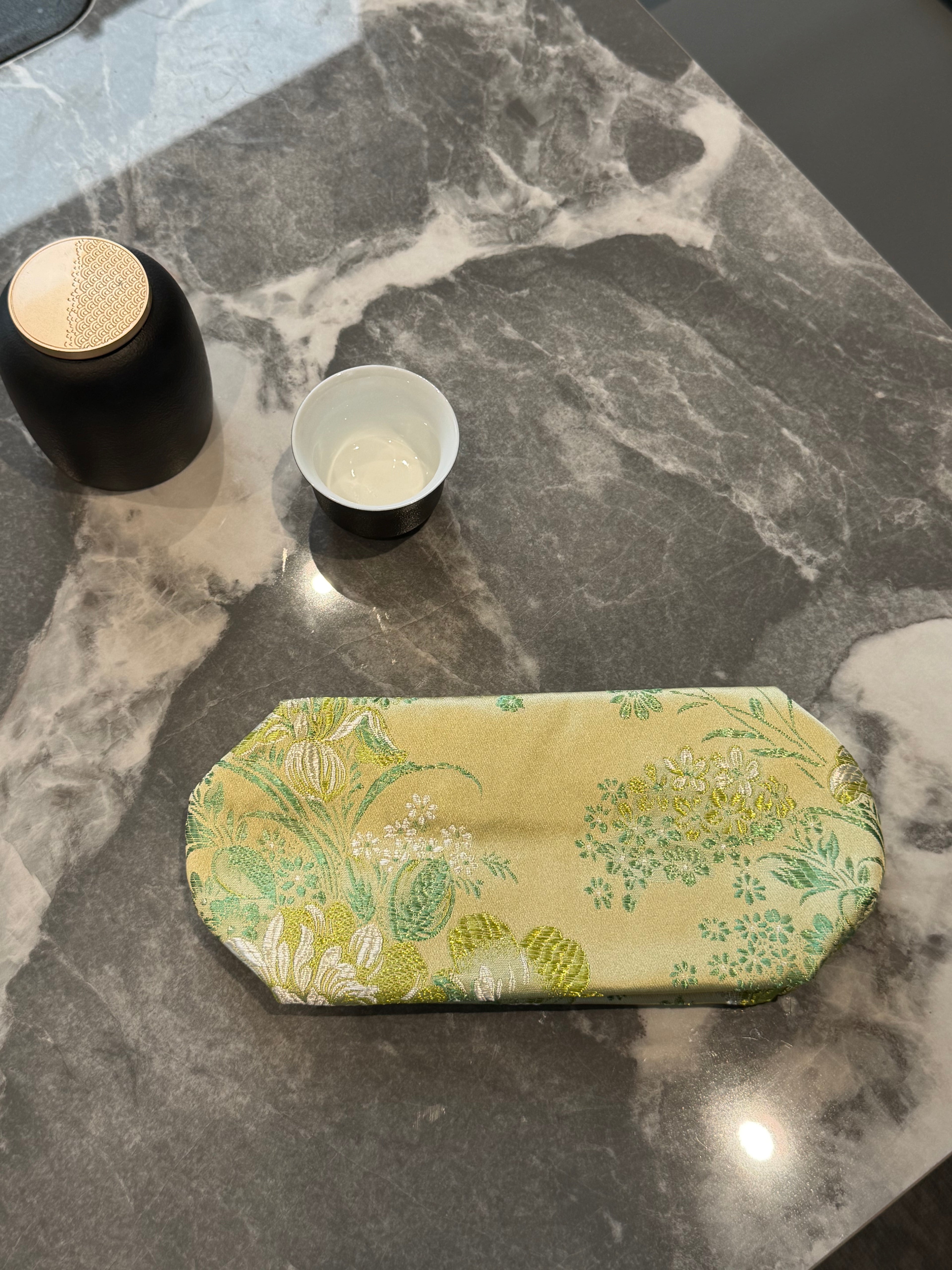 Vintage Jacquard Fabric Tissue Box Holder